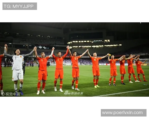 广州篮球队比赛经验引发热议球迷对战术和表现的不同看法